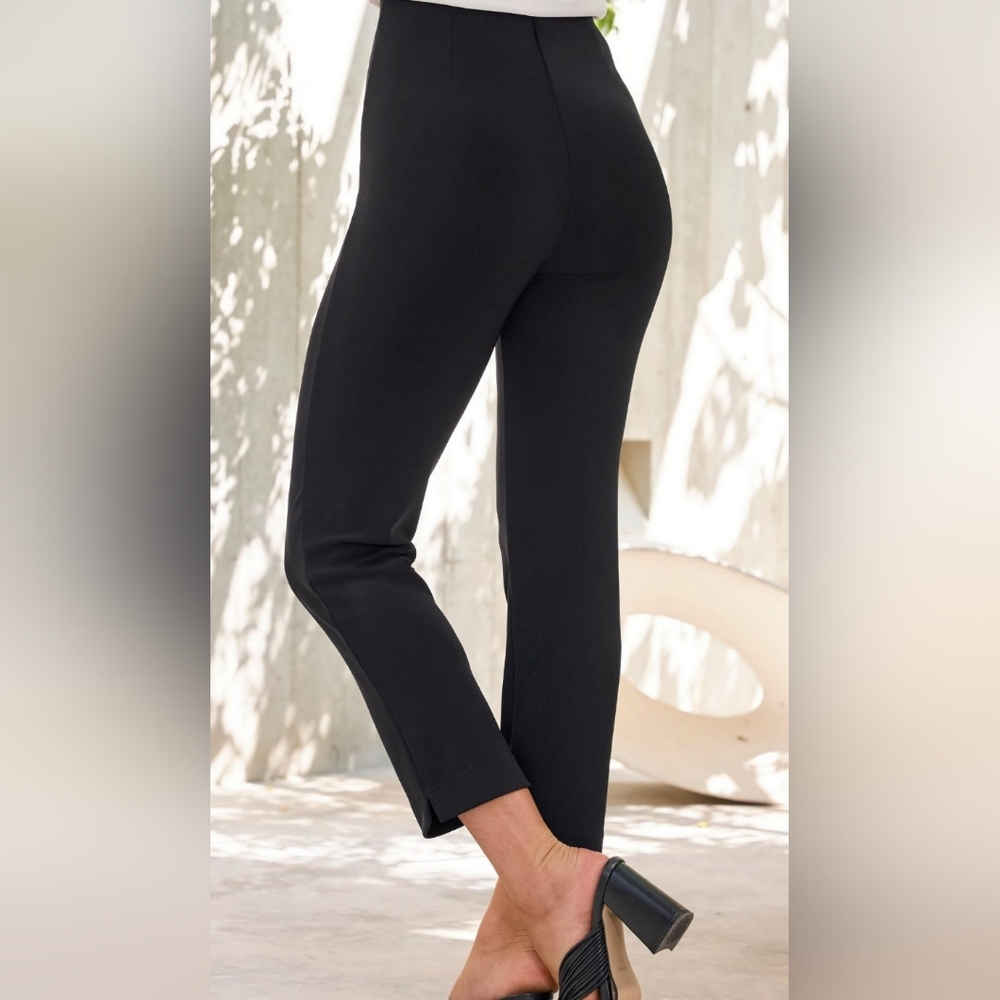 Boston Proper Beyond Travel Capri Pants Size L/XL